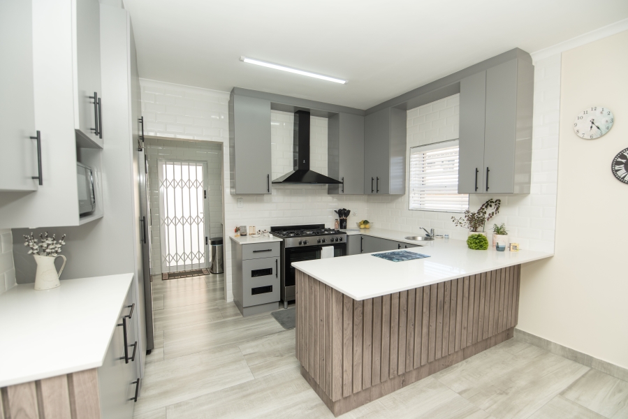 3 Bedroom Property for Sale in Kamma Heights Eastern Cape